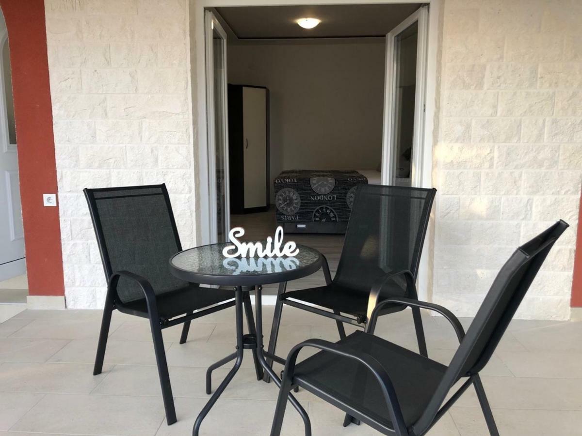 Apartment Jopa Šibenik Buitenkant foto