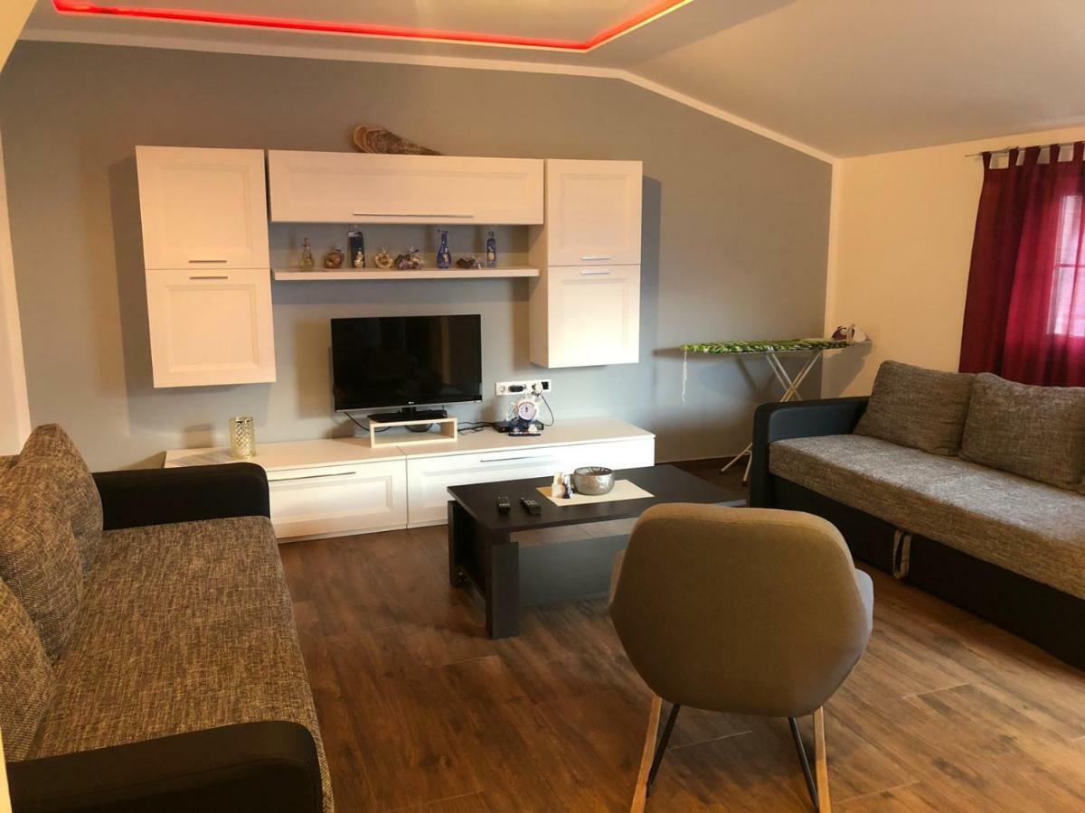 Apartment Jopa Šibenik Buitenkant foto