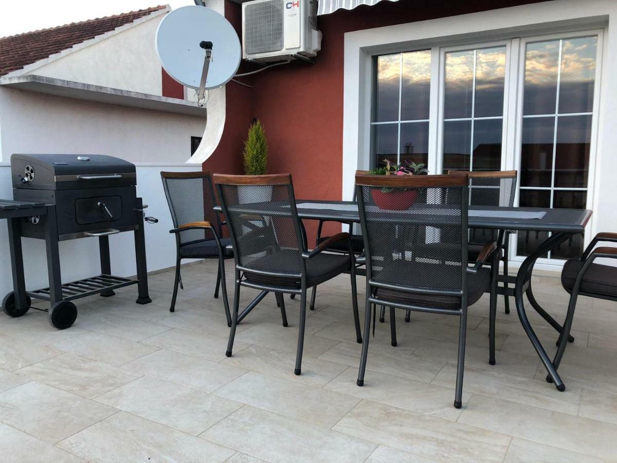 Apartment Jopa Šibenik Buitenkant foto
